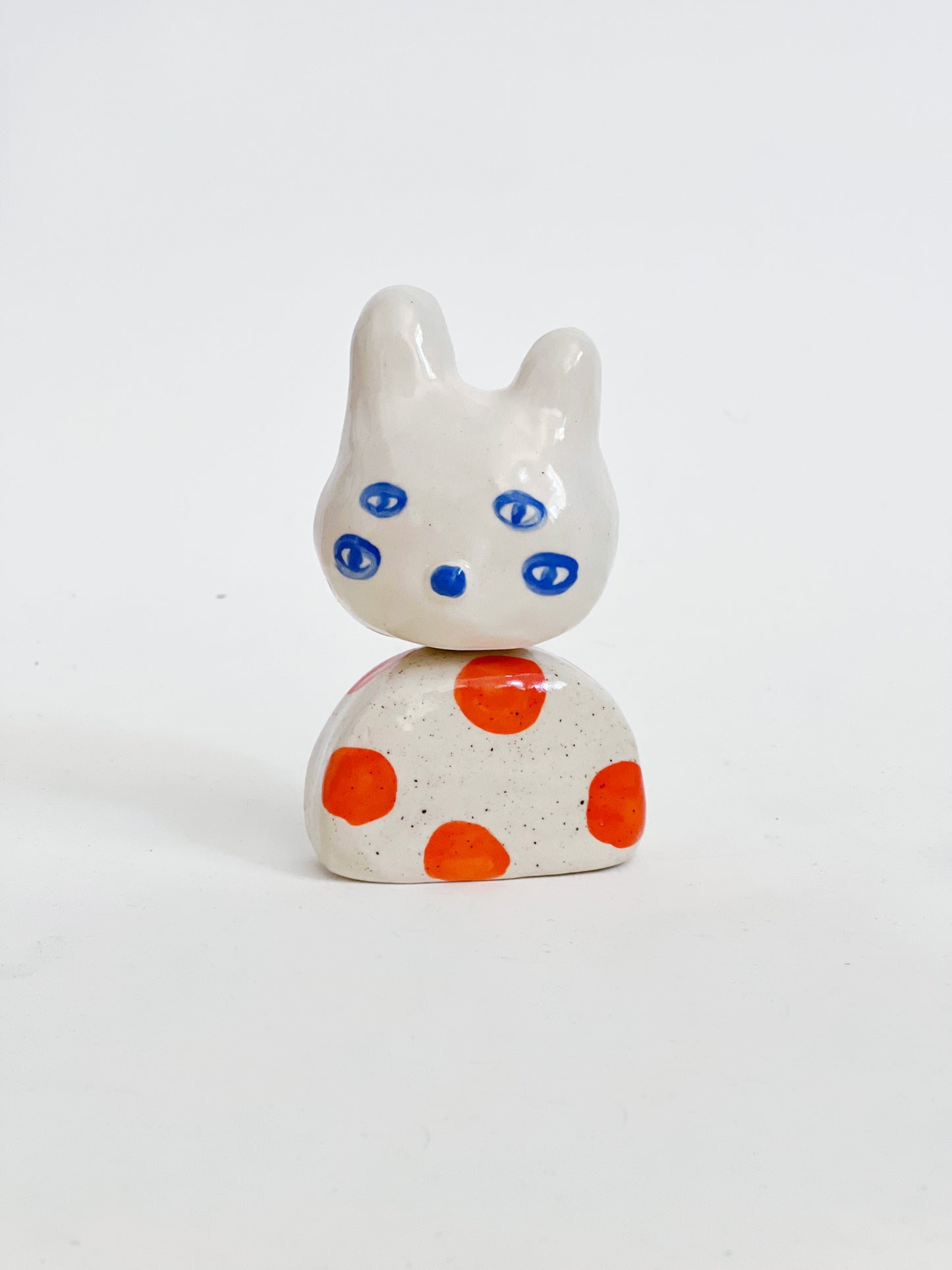 "Something Little" Project 01- Little Four eyes and nature Handmade and Hand-painted Ceramics Sculpture