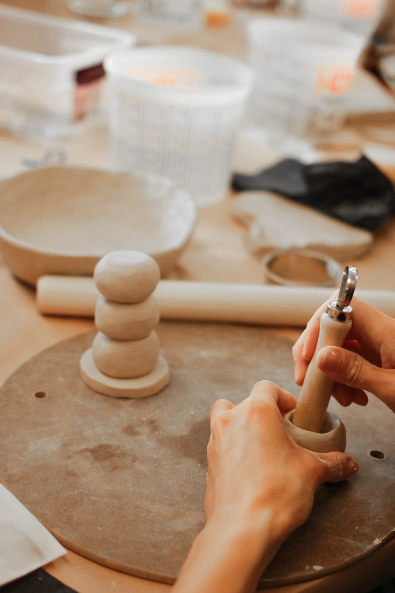 PLAY AND MAKE - hand building workshop @ Lentia by Grita on 11/2/2024 Saturday