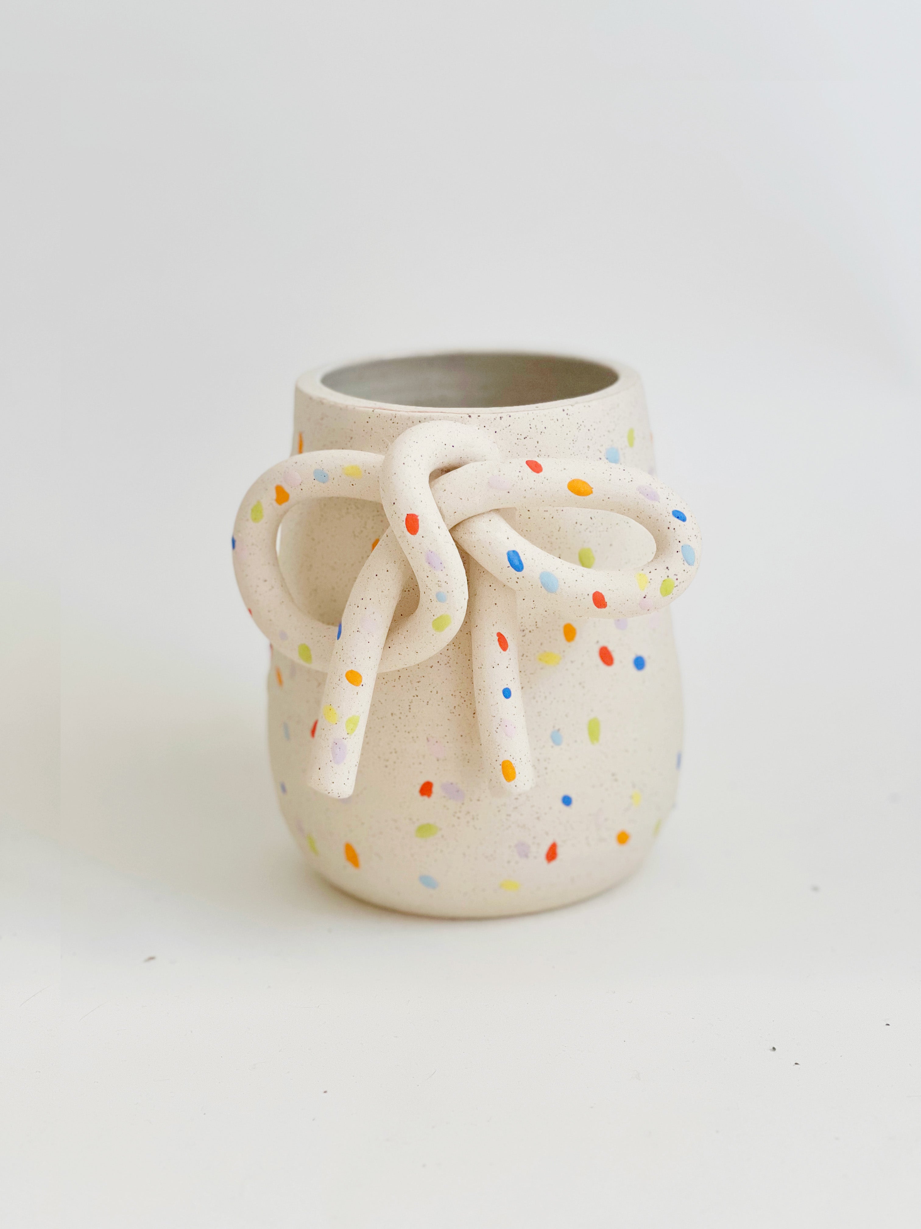 Sprinkles Bow Knot on White Speckles Vase