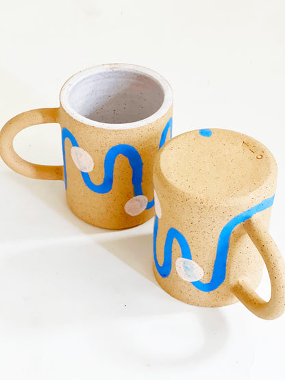 Large Wave Line Speckled Mug