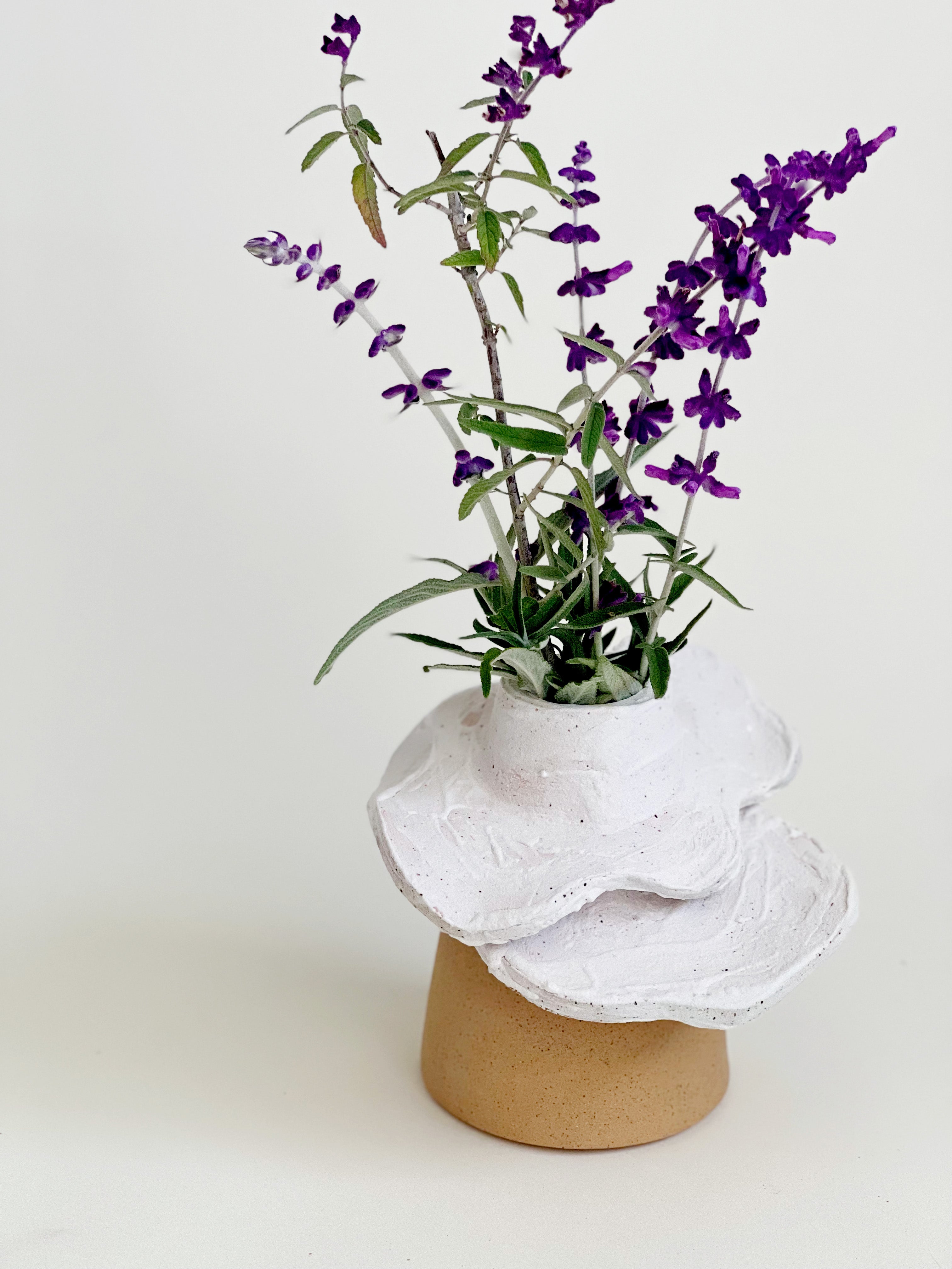 White Texture Petals Cone Vase